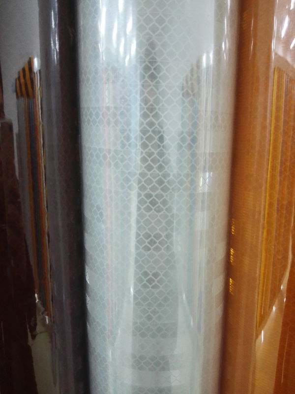 Road Sign Board Prismatic Reflective Road Signs Materials ECE DOT C2 Approved 1.22M*45.7M Roll