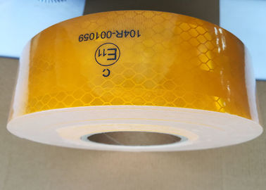 Yellow Red And Yellow Trailer Reflective Tape Placement Strong Stickness Easy Operation